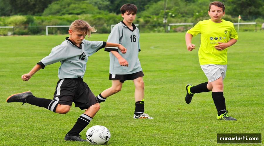 J9.COM·(中国区)官方网站🎁限量发售，手慢无！💪品质保证，球迷必备神器！